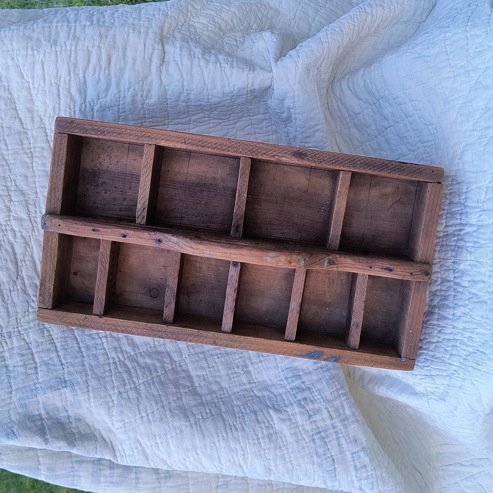 Vintage Wood Tool Carrier - Picture 3 of 16